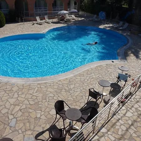 Athina Saint George Bay 2* Агиос-Георгиос-Пагон